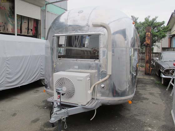 '68 AIRSTREAM Globetrotter　２１フィート