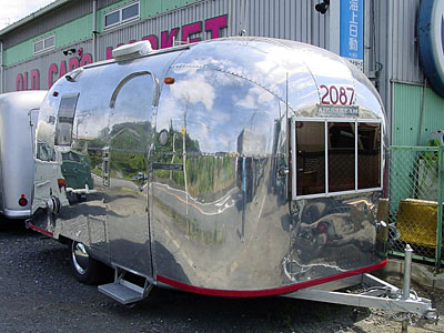'67 AIRSTREAM CARAVEL PVtB[g