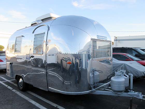'64 AIRSTREAM BAMBIU PVtB[g
