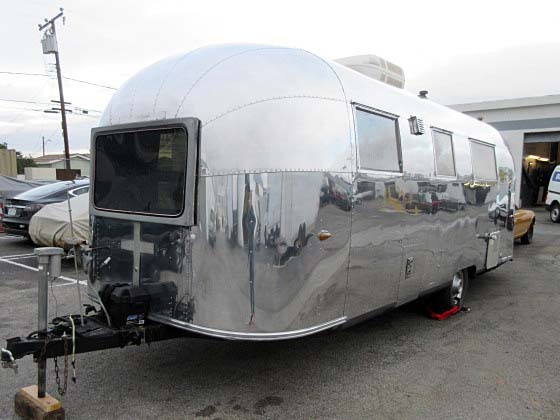 '63 AIRSTREAM TRADEWIND QStB[g