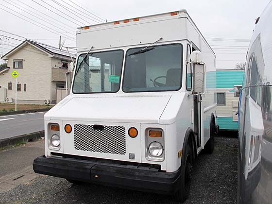 CHEVY C-10 SHORT BED