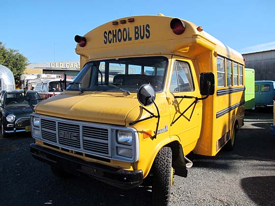 '90 GMC SCHOOL BUS