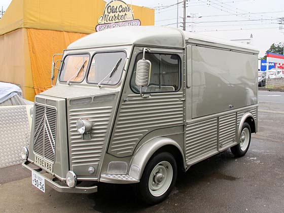 '63 CITROEN HY VAN (SPLIT WINDOW)