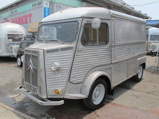 '68 CITROEN HY VAN 