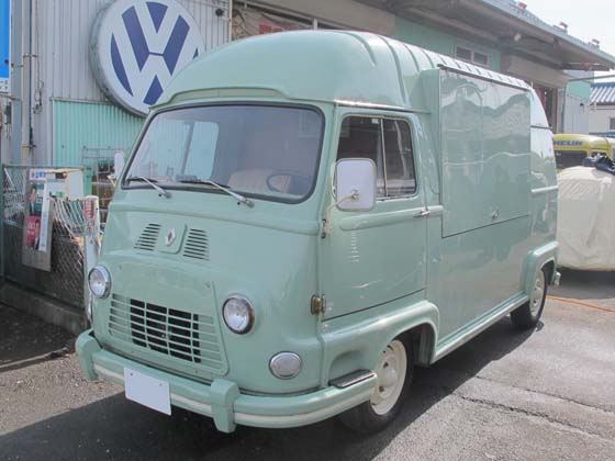 '78 RENAULT ESTAFETTE HIGHROOF