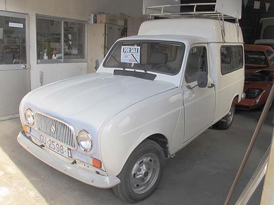 '87 RENAULT 4F6 FOURGONNETTE