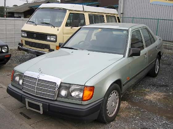 '89 MERCEDES BENZ 230E