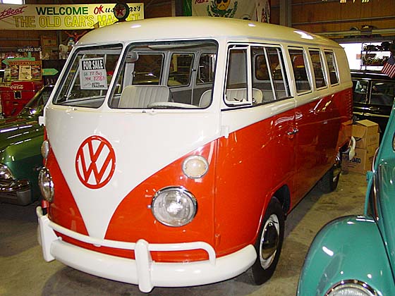 '66 VW T-2 COMBI